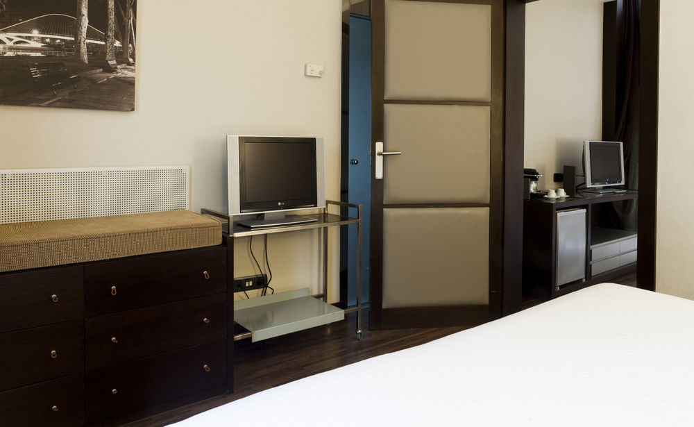 Ac Hotel Ciudad De Sevilla By Marriott Dış mekan fotoğraf